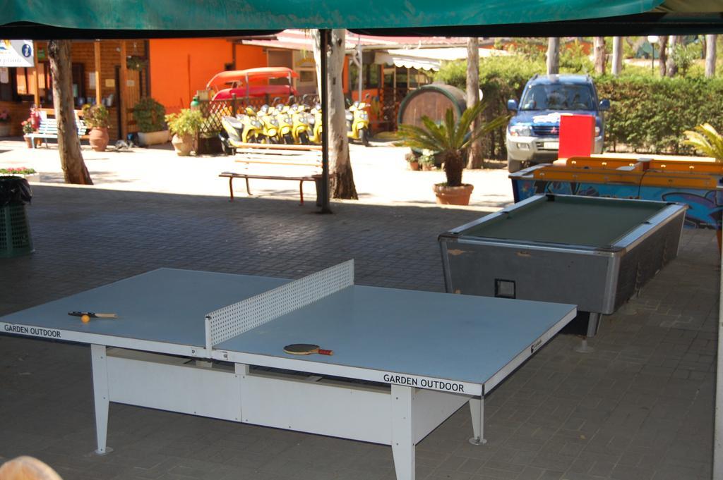 Camping Lacona Capoliveri  Ngoại thất bức ảnh