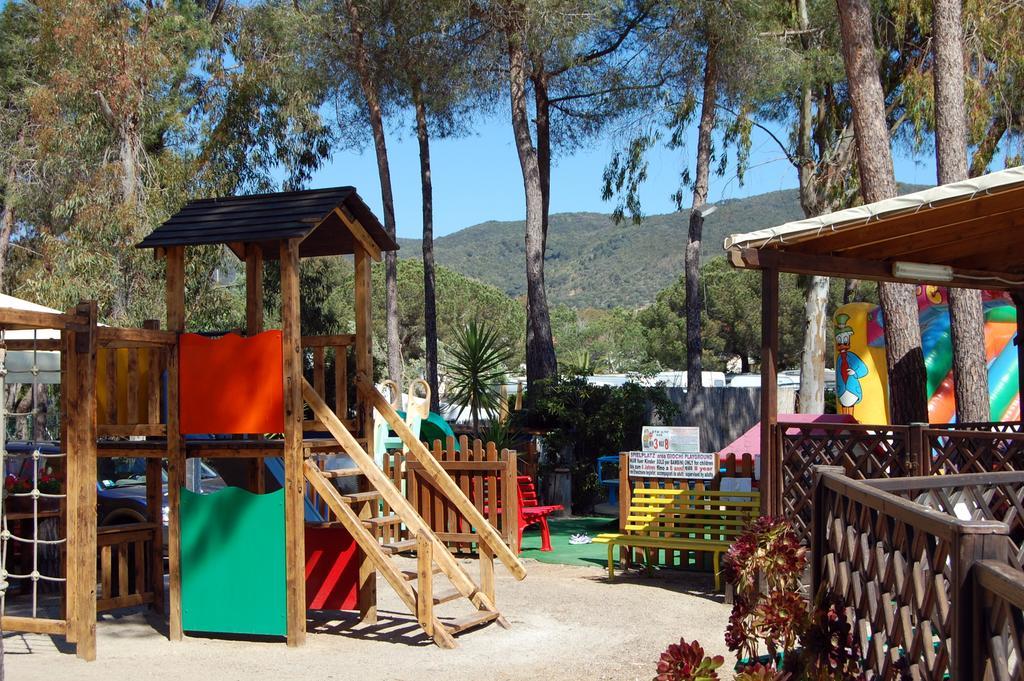 Camping Lacona Capoliveri  Ngoại thất bức ảnh